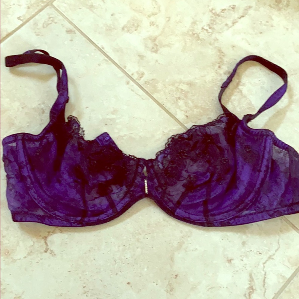 Victoria’s Secret bra